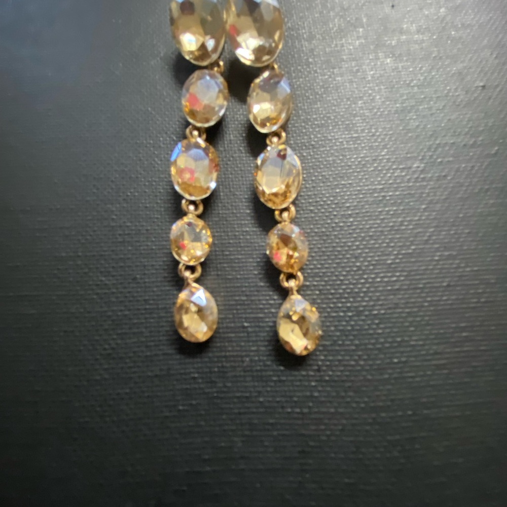 Elegant Gold Drop Earrings